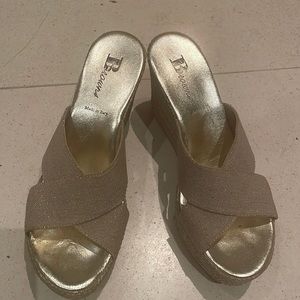 Gold and Beige Browns platform open toe